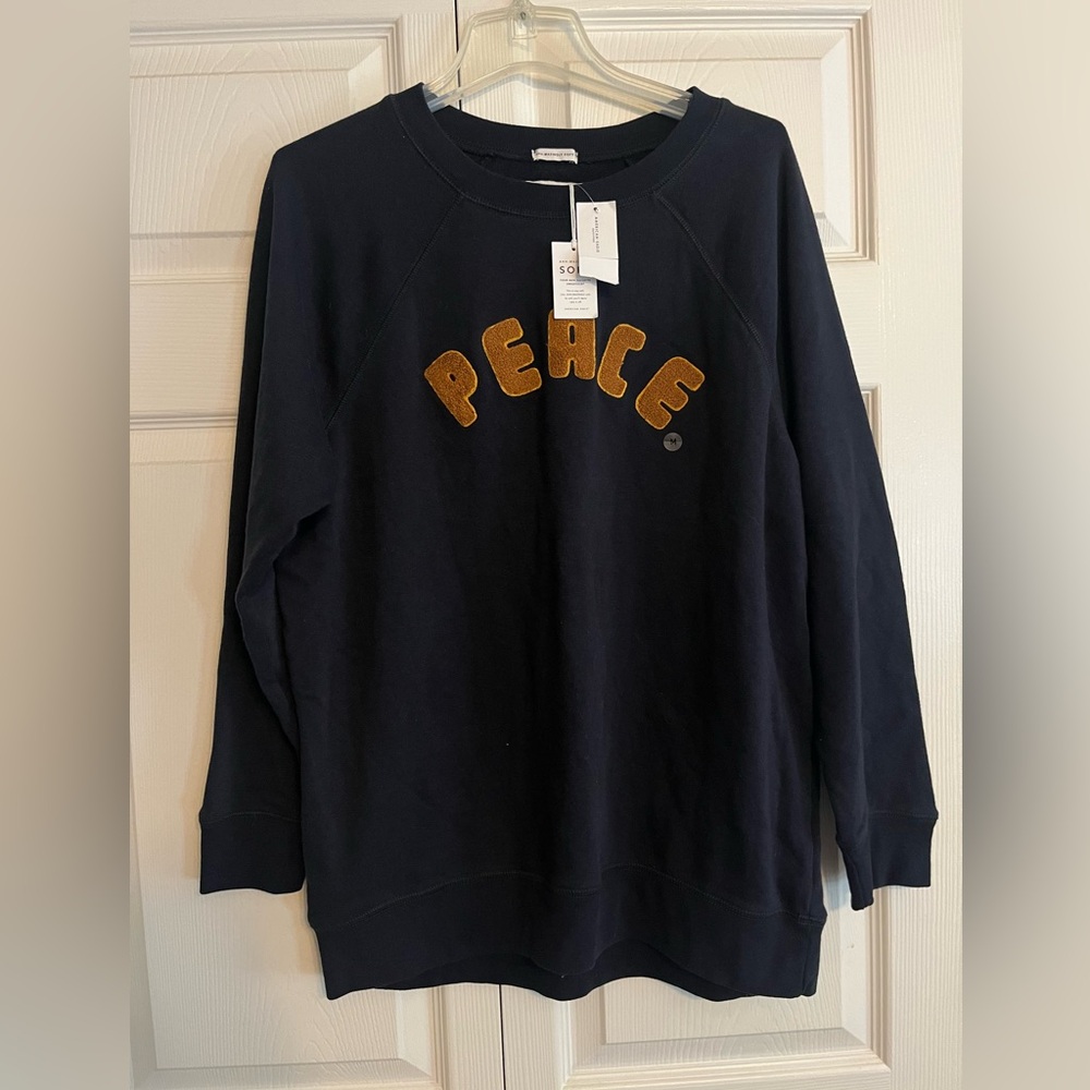 NWT American Eagle Peace sweatshirt medium